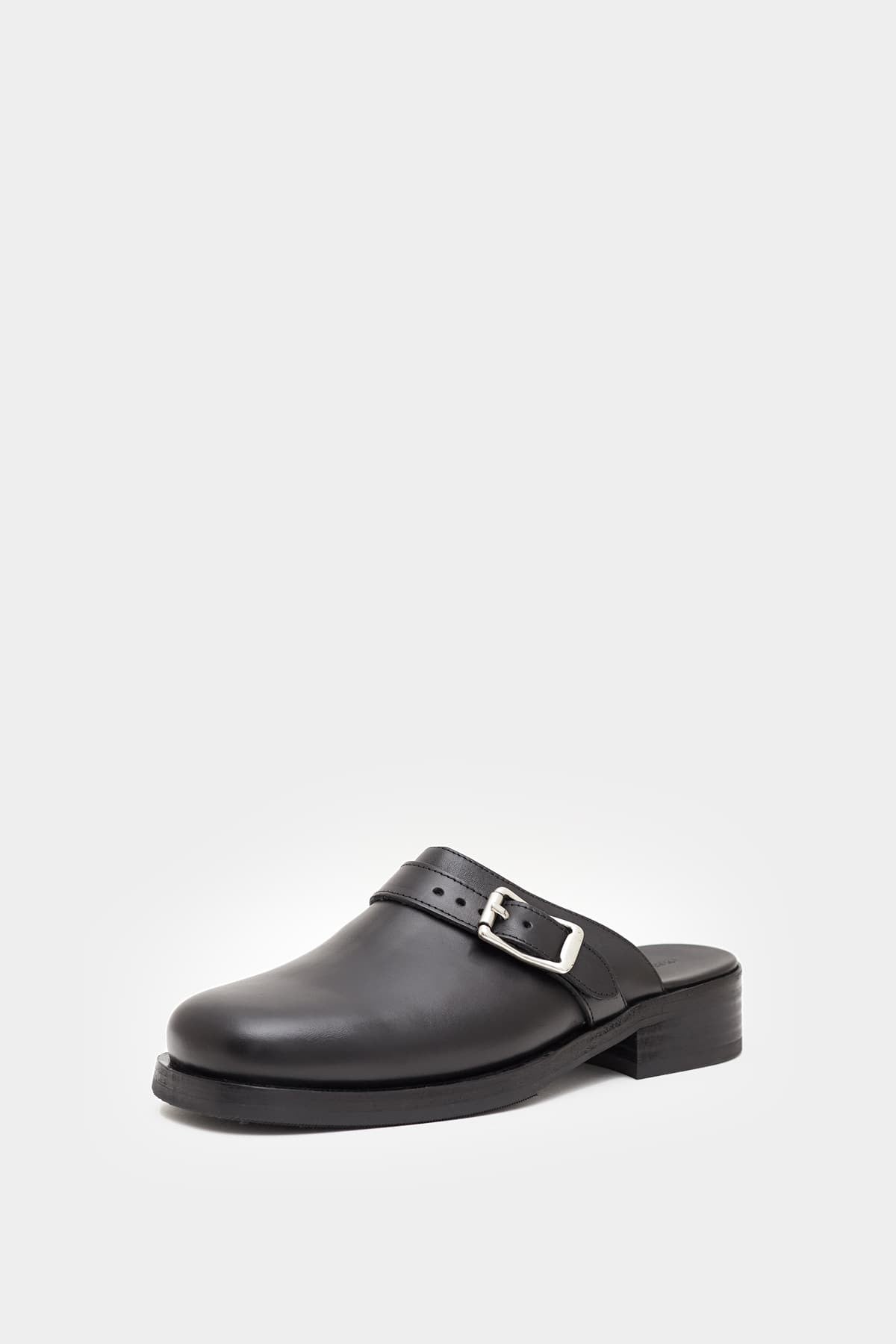 OUR LEGACY BLACK LEATHER CAMION MULE