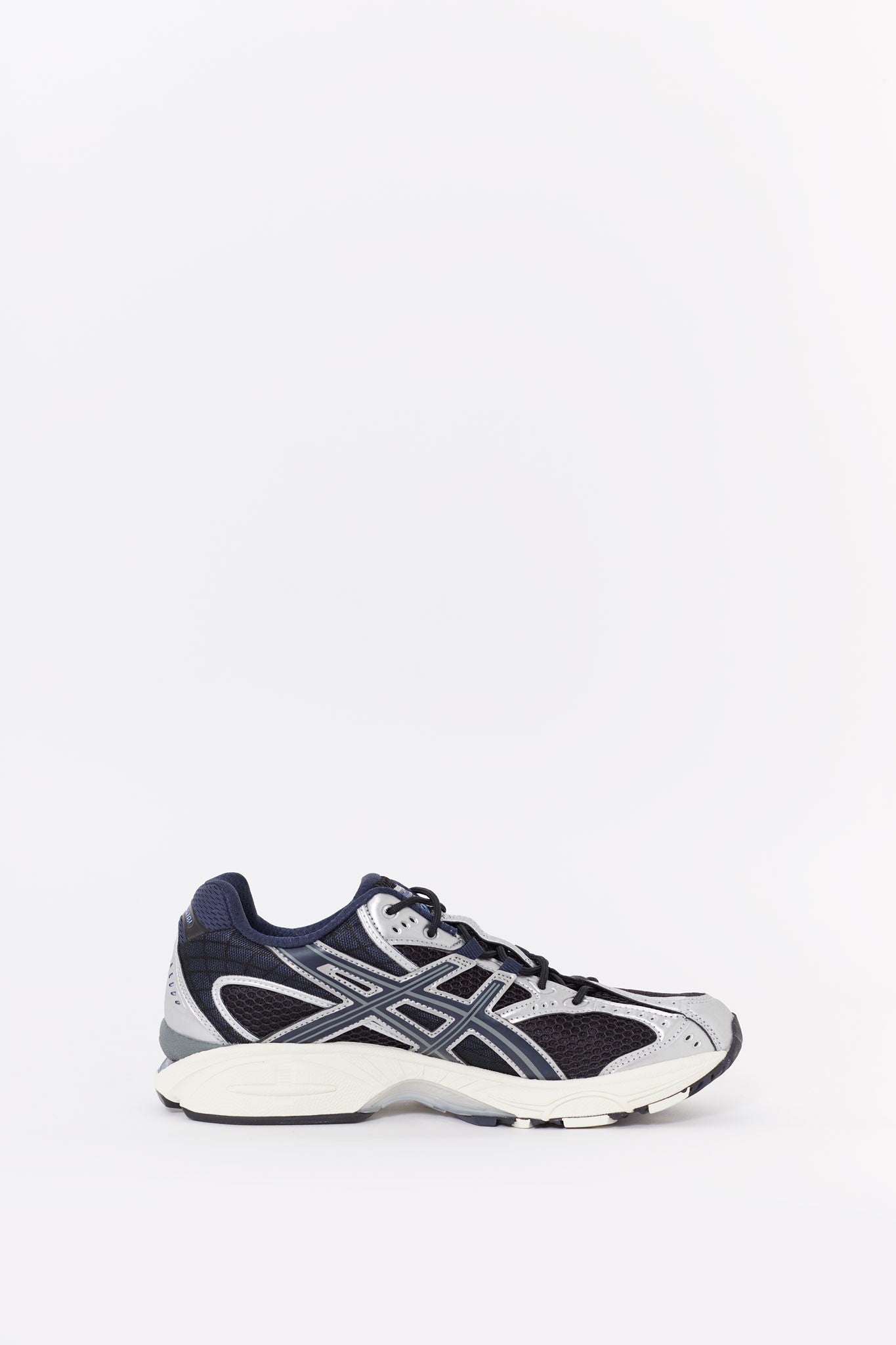 ASICS BLACK MIDNIGHT GEL NIMBUS 101 SNEAKERS