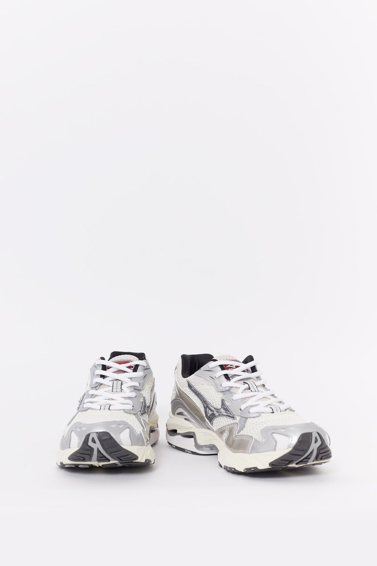 MIZUNO SNOW WHITE WAVE RIDER 10 S SNEAKERS