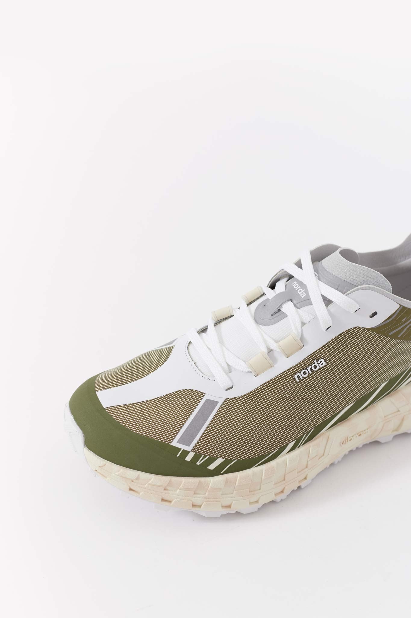NORDA GLITCH 001 SNEAKERS