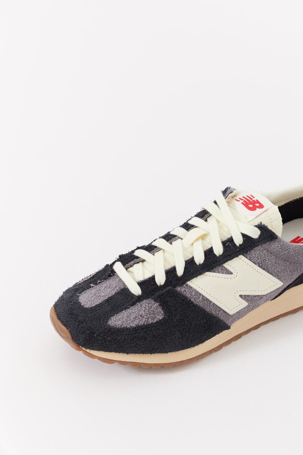 NEW BALANCE CASTLEROCK 471 SNEAKERS