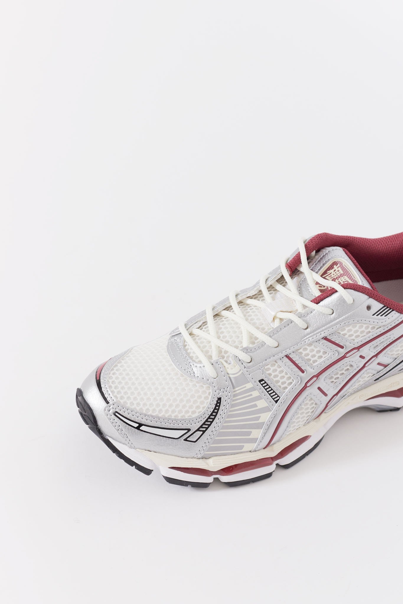 ASICS CREAM PURE SILVER GEL KAYANO 121 SNEAKERS