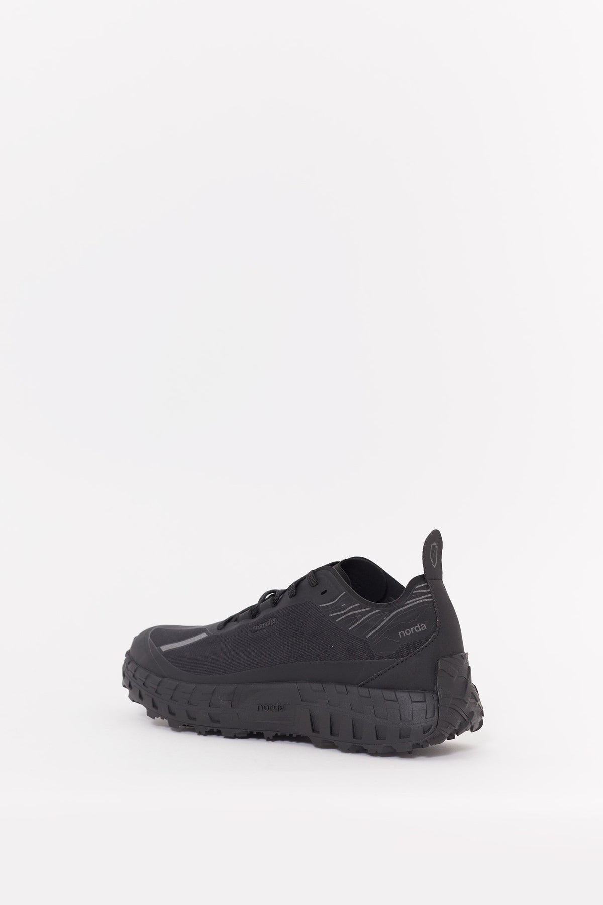 NORDA STEALTH BLACK 001A SNEAKERS