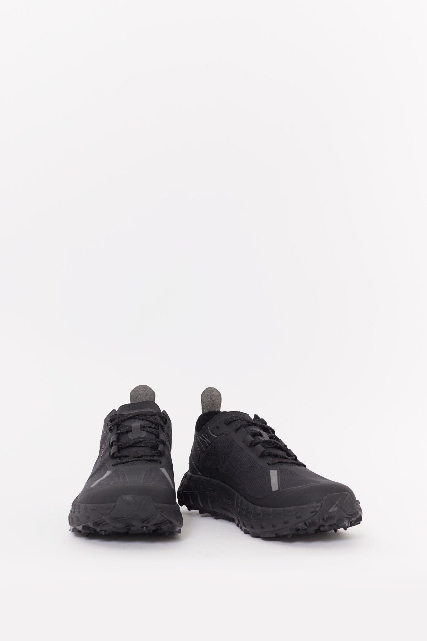 NORDA STEALTH BLACK 001A SNEAKERS