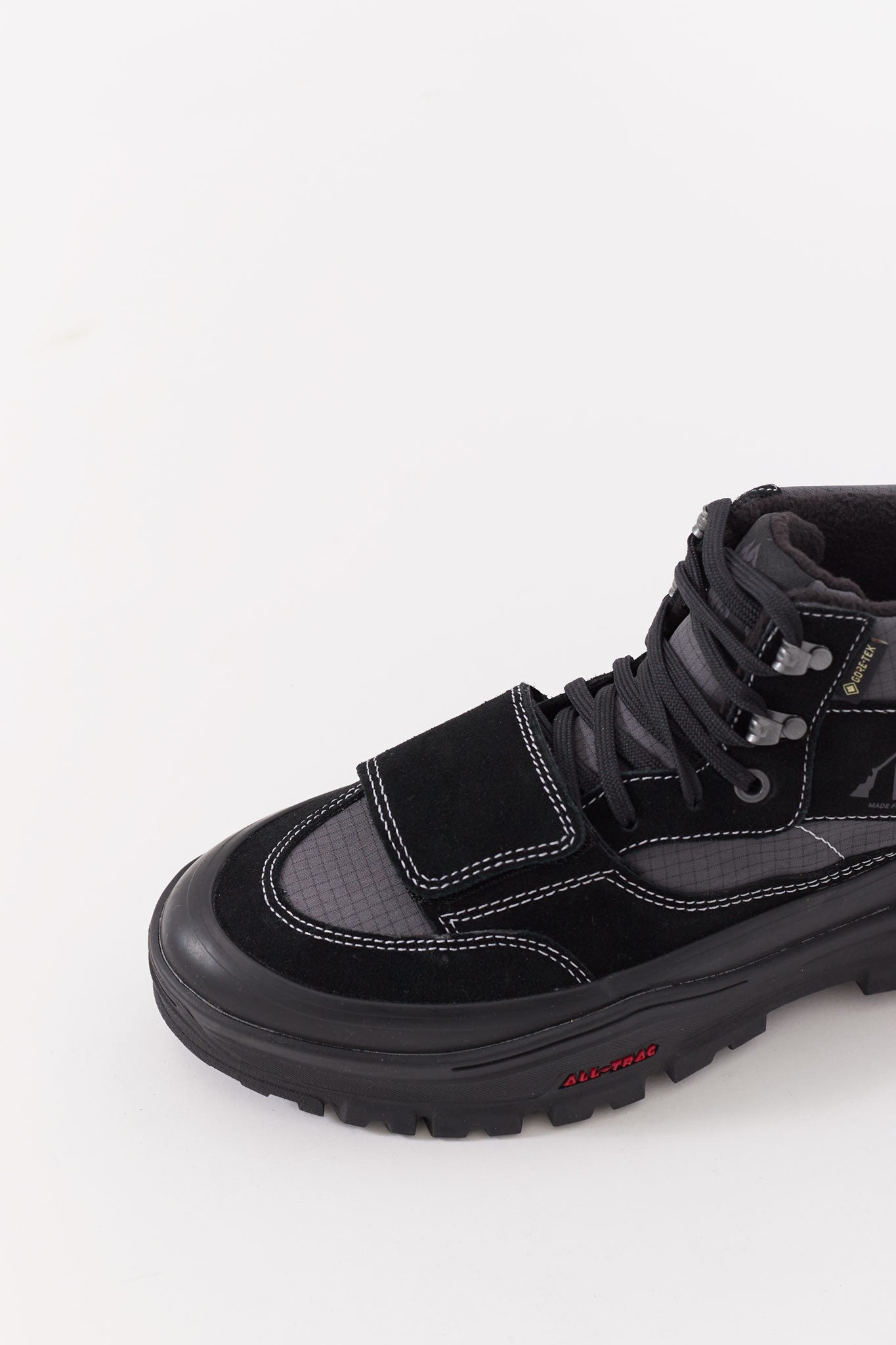 VANS OTW BLACK MOUNTAIN MID GTX SNEAKERS