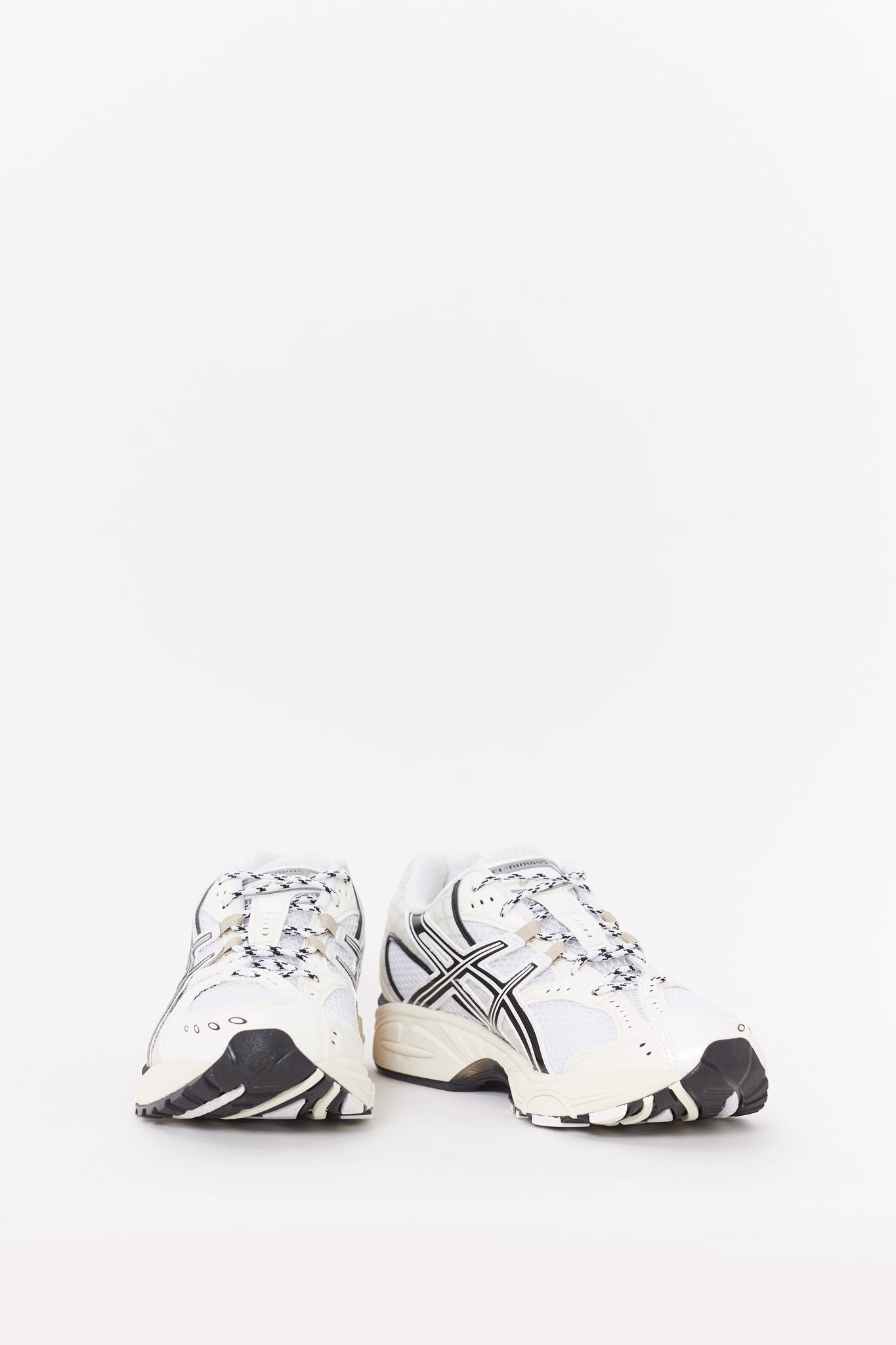 ASICS WHITE IVORY GEL NIMBUS 101 SNEAKERS