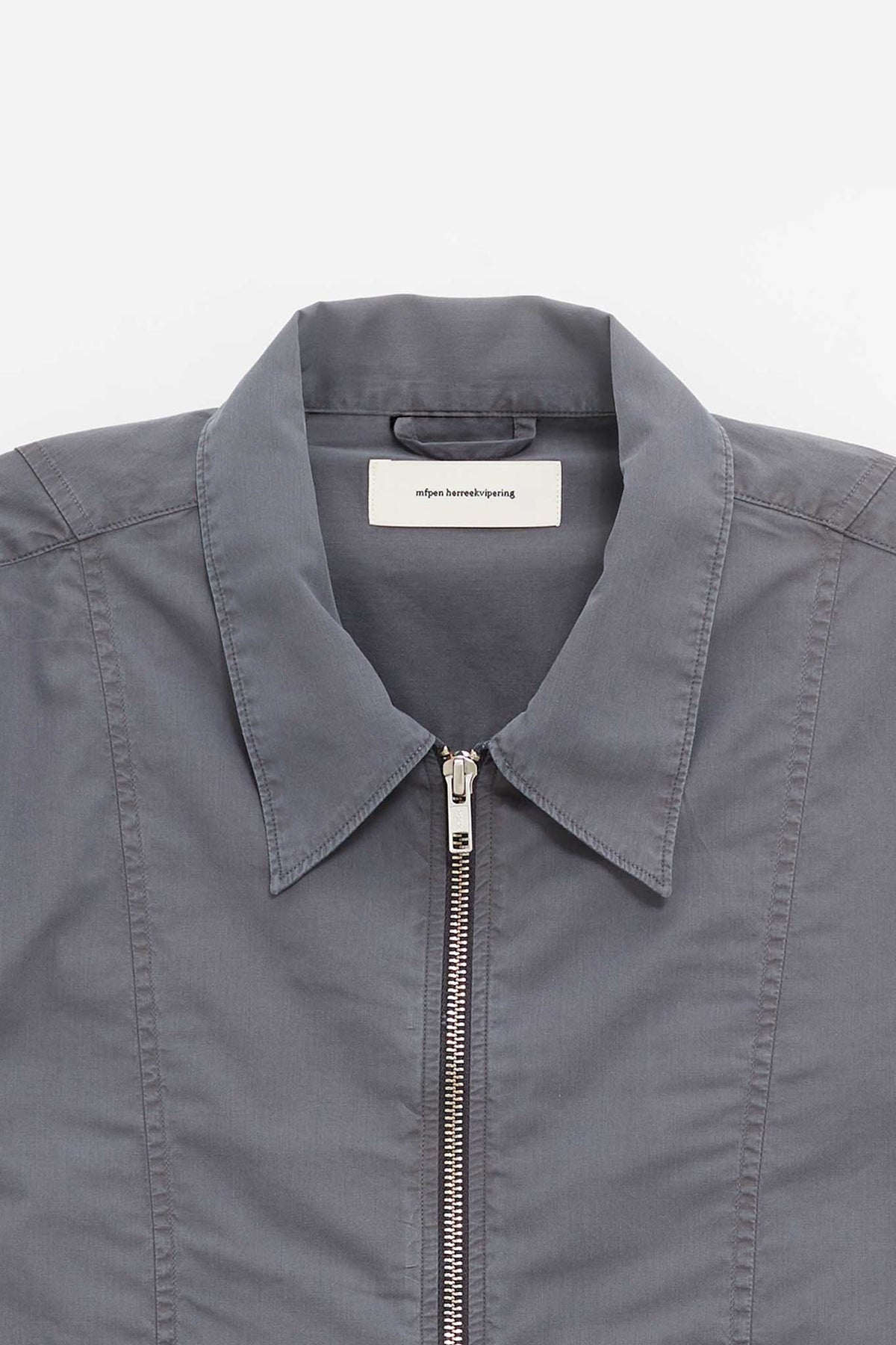 MFPEN WASHED GRAPHITE READERS ZIP SHIRT