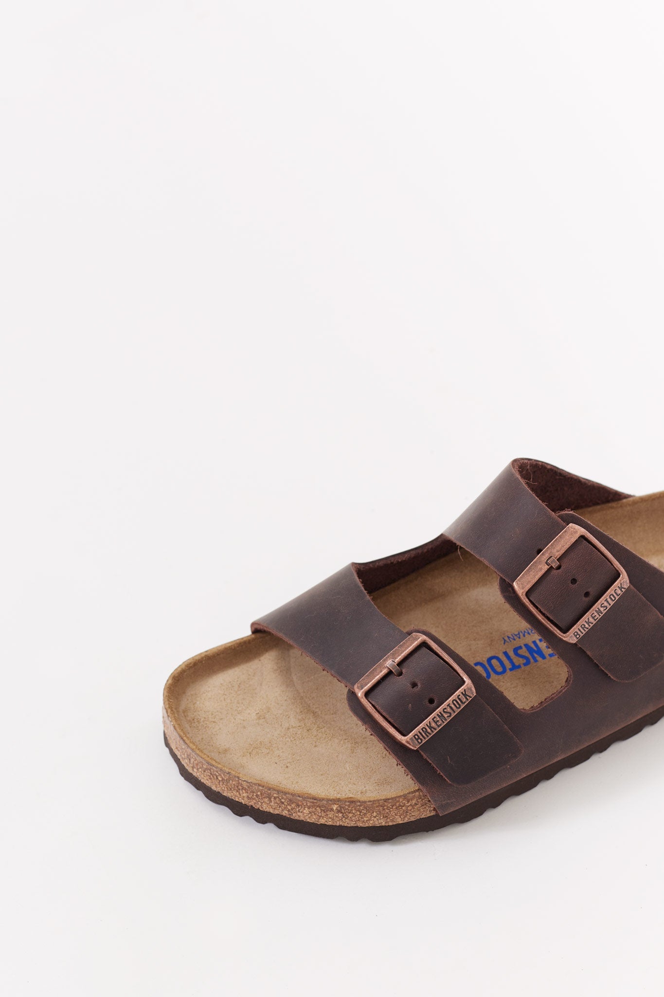 BIRKENSTOCK HABANA ARIZONA NARROW SOFT FOOTBED OILED LEATHER SANDALS