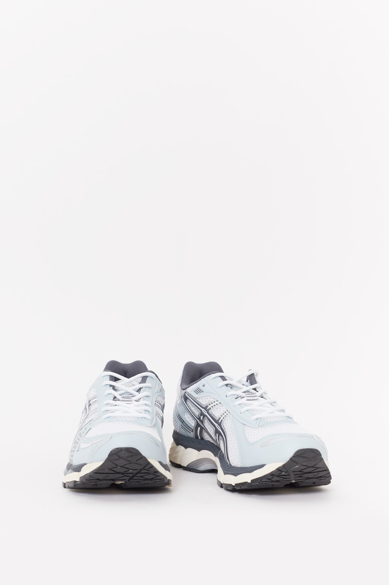 ASICS WHITE CARRIER GREY GEL KAYANO 121 SNEAKERS