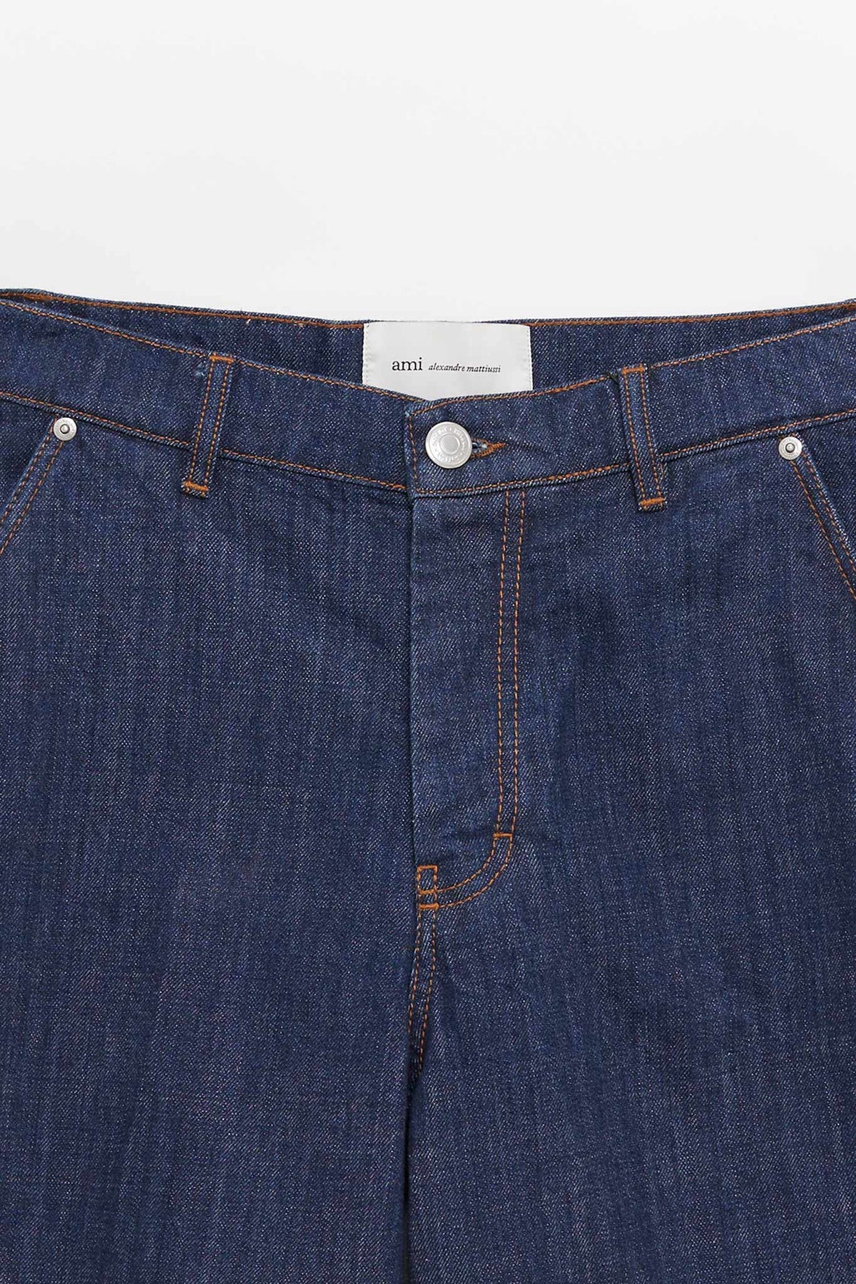 AMI INDIGO LOOSE BERMUDA SHORTS