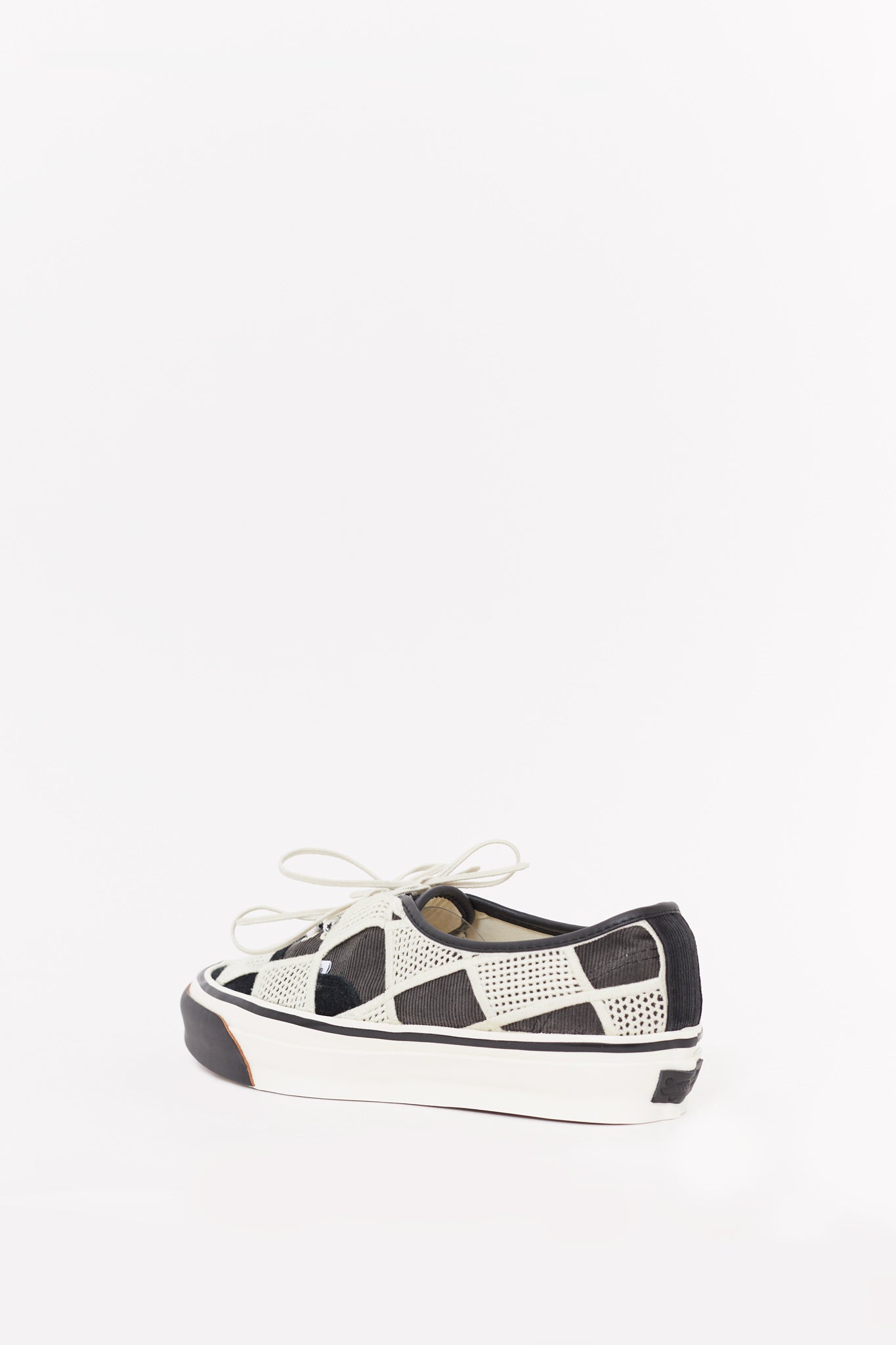 VANS OTW BLACK EGRET LX AUTHENTIC 44 SNEAKERS
