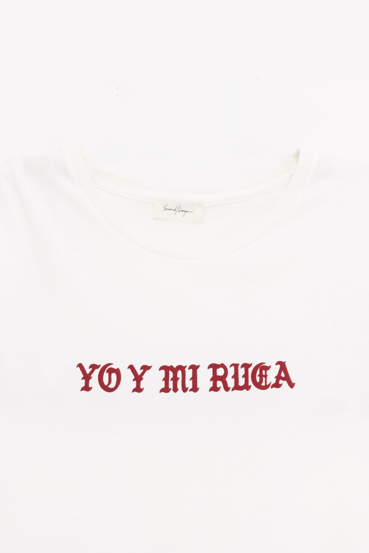 SECOND LAYER WHITE YO Y MI RUCA T SHIRT