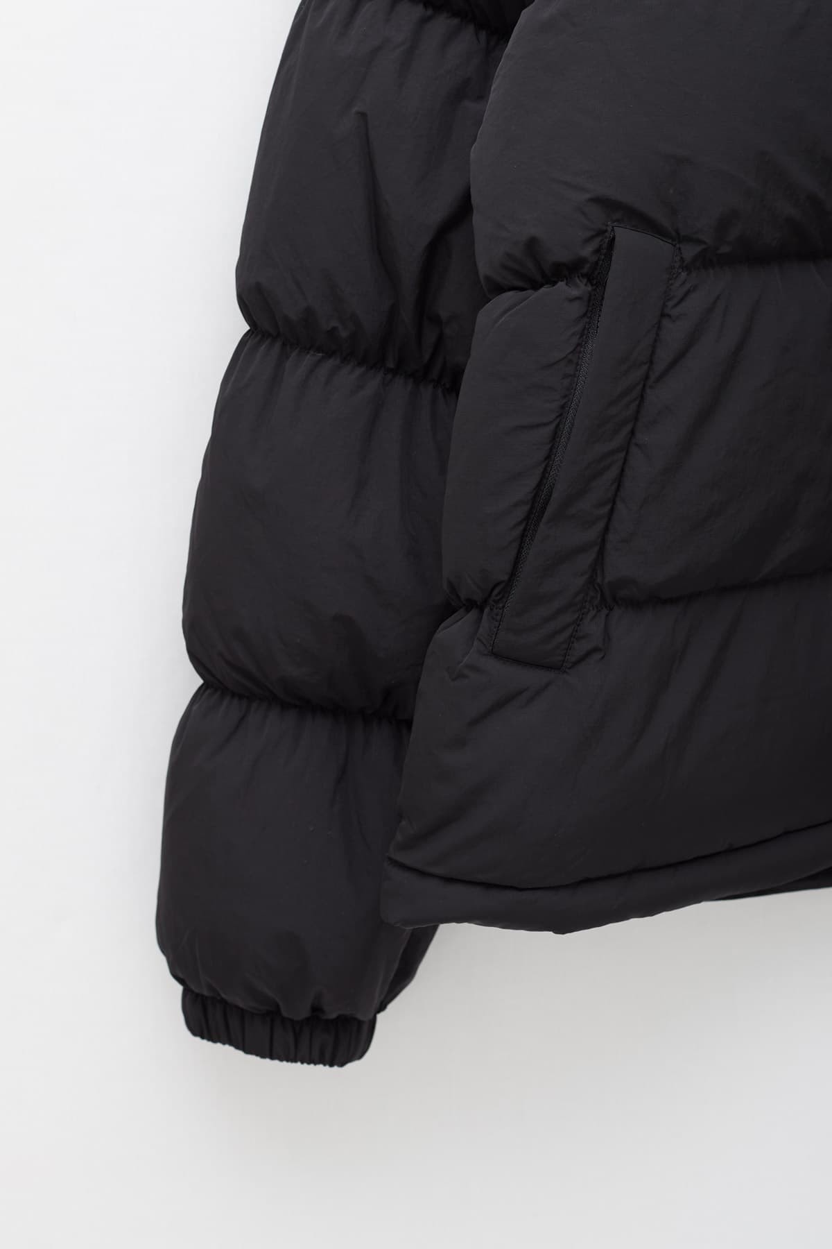 STUSSY BLACK RIPSTOP DOWN PUFFER JACKET IAMNUE