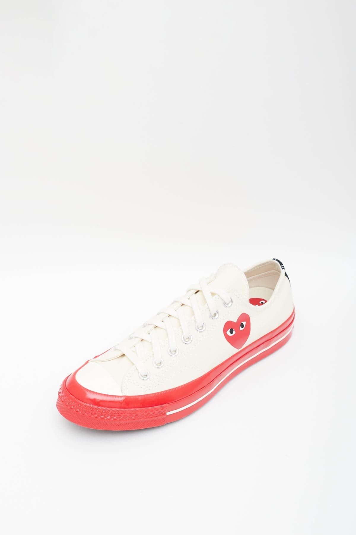 COMME DES GARCONS PLAY CONVERSE WHITE P1K123 CHUCK TAYLOR 70 LOW SNEAKERS IAMNUE