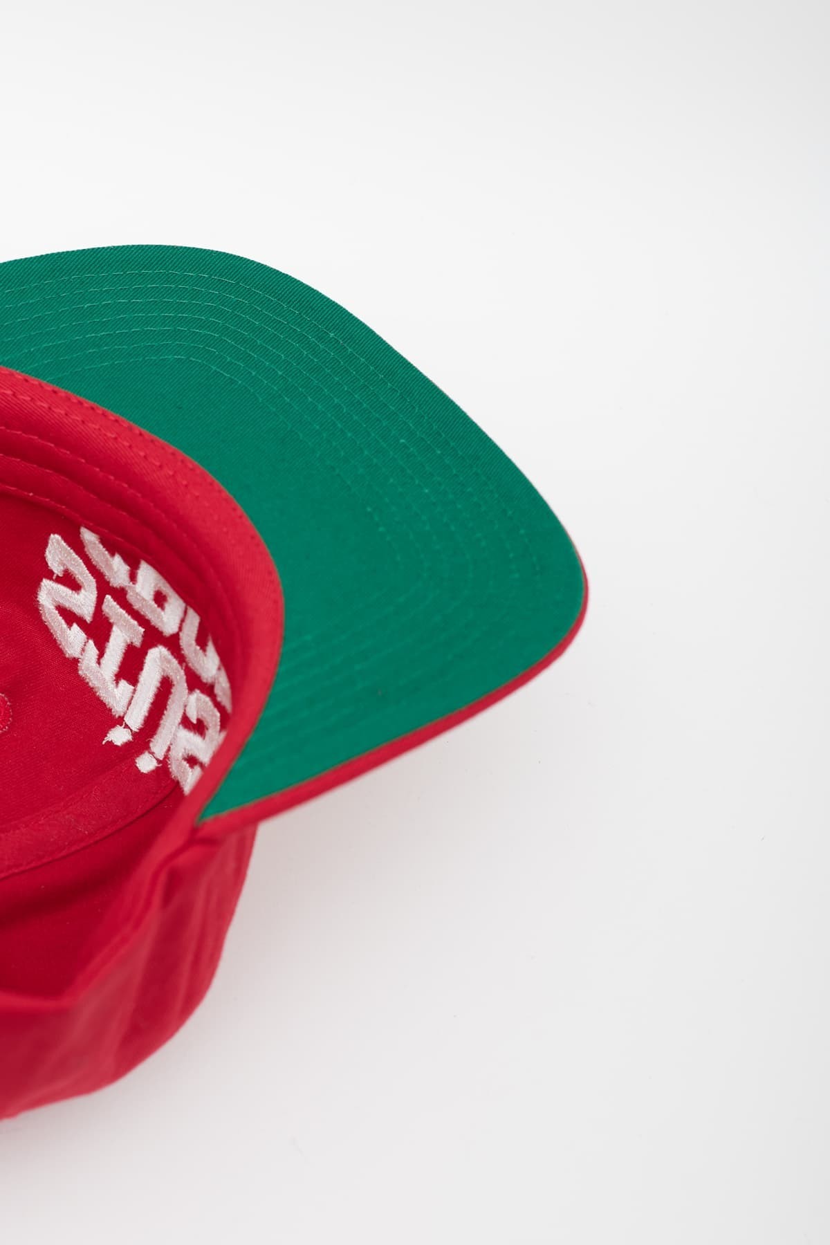 STUSSY RED SPORT CAP IAMNUE