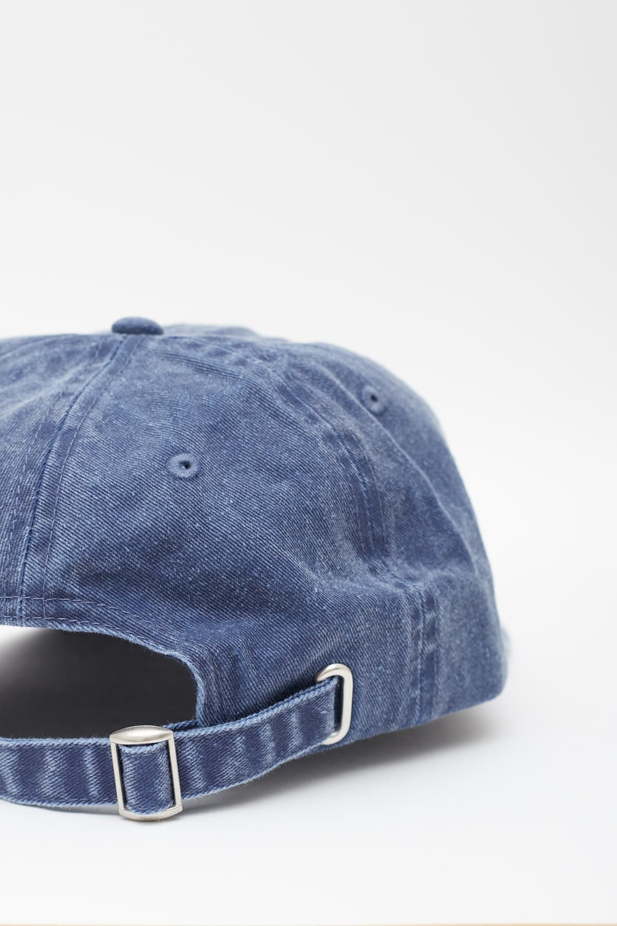 STUSSY NAVY WASHED BASIC STOCK LOW PRO CAP IAMNUE