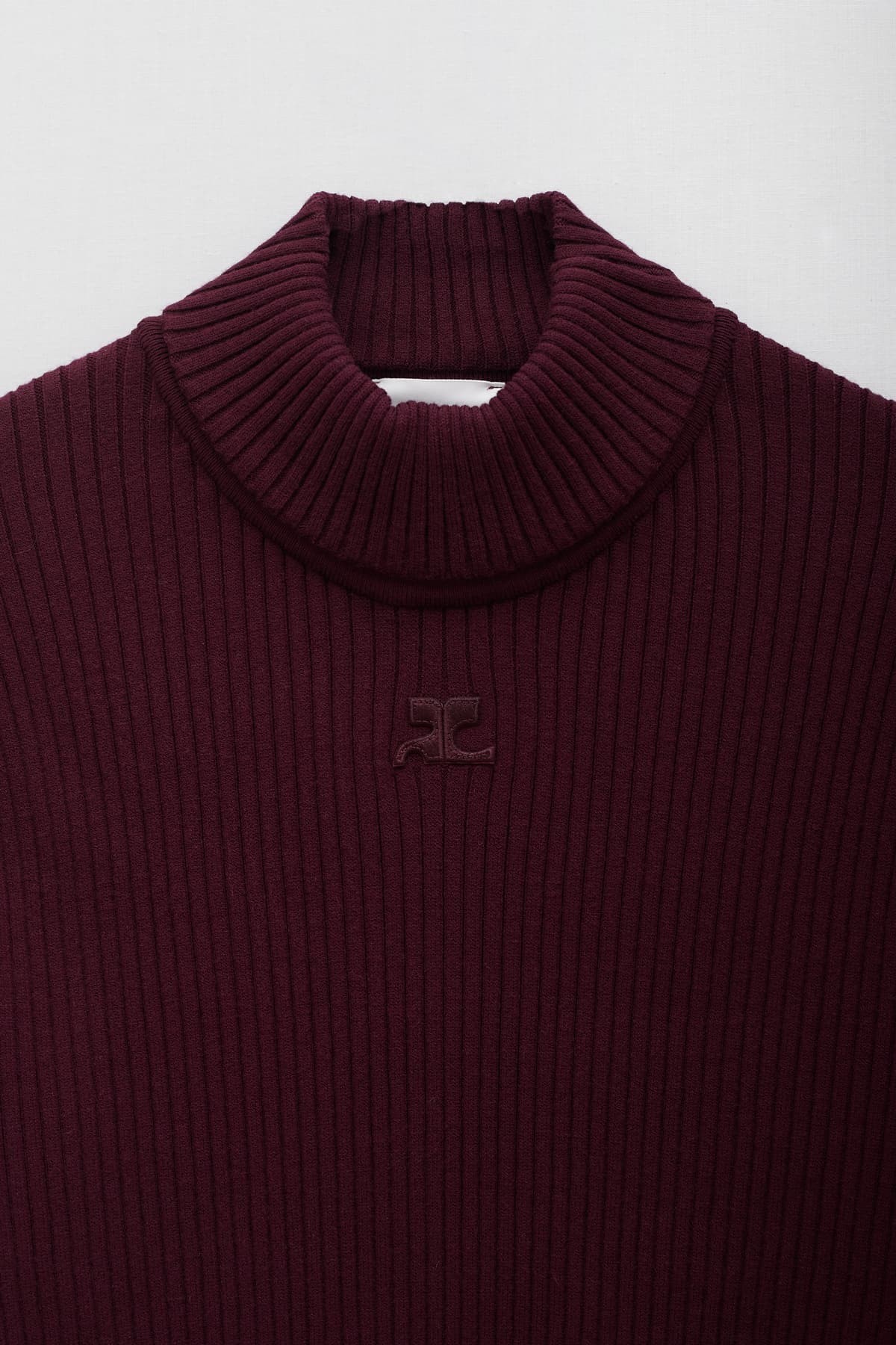 COURREGES BURGUNDY REEDITION MOCKNECK RIB KNIT SWEATER IAMNUE