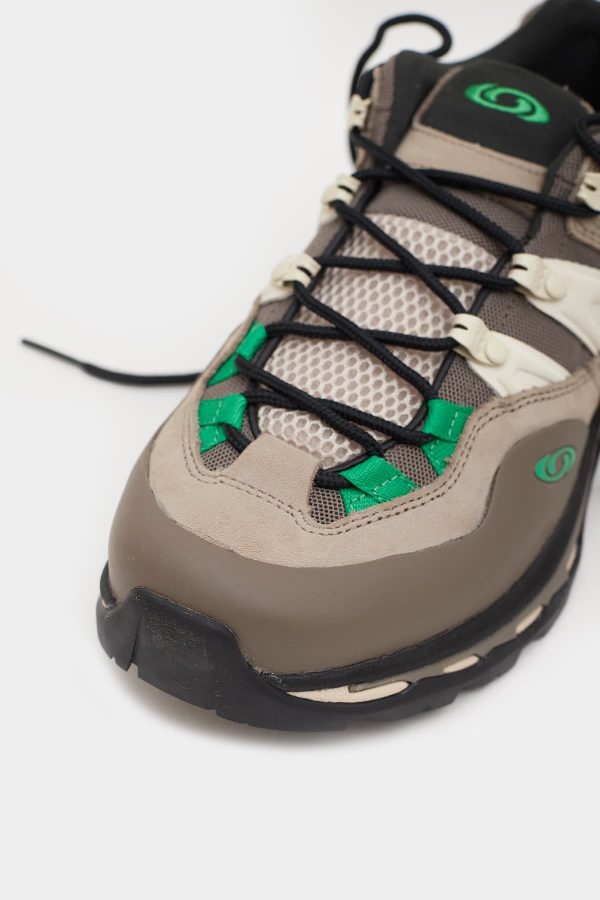 SALOMON FALCON CEMENT XT-QUEST 2 SNEAKERS IAMNUE