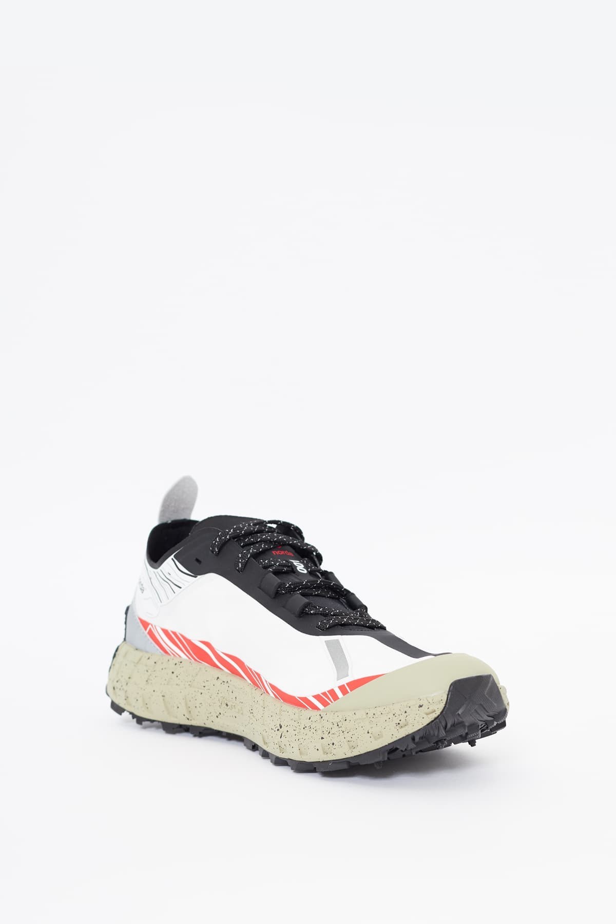 NORDA MAGMA 001 SNEAKERS IAMNUE