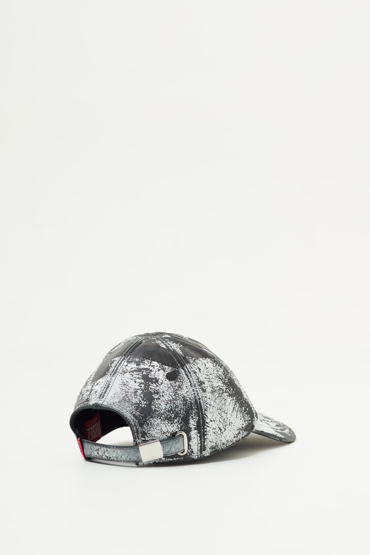 DIESEL BLACK WHITE C-BOYD LEATHER HAT IAMNUE