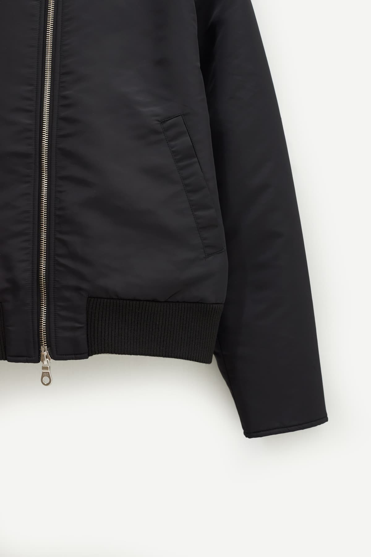 SUNFLOWER BLACK BOMBER JACKET IAMNUE