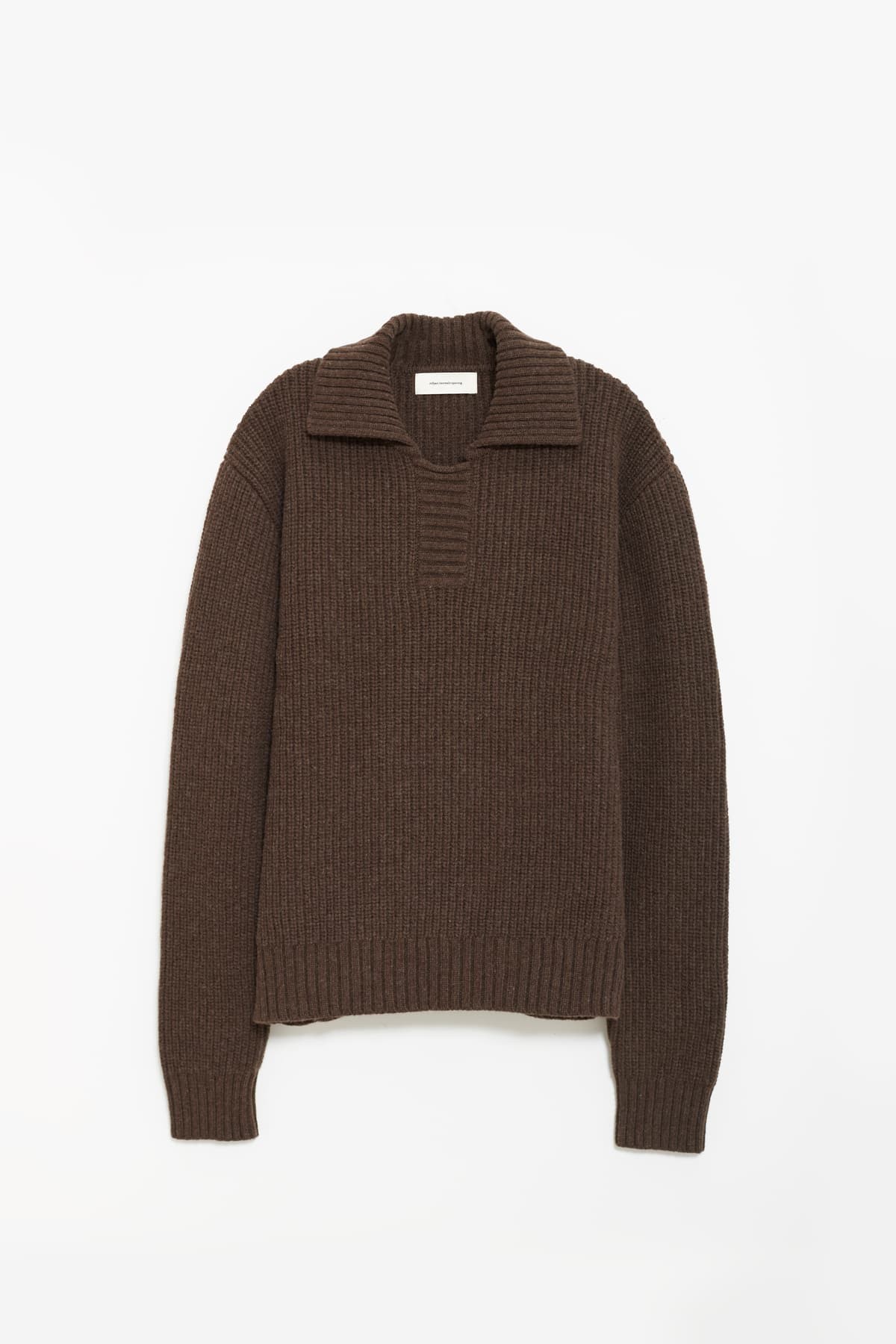 MFPEN DARK BROWN COLLAR SWEATER | IAMNUE