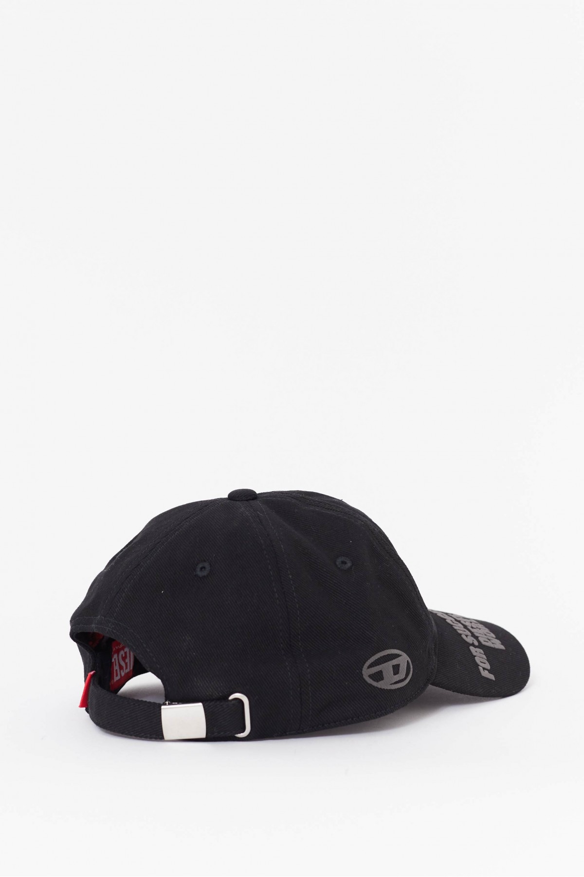 DIESEL BLACK C-HOLM CAP IAMNUE