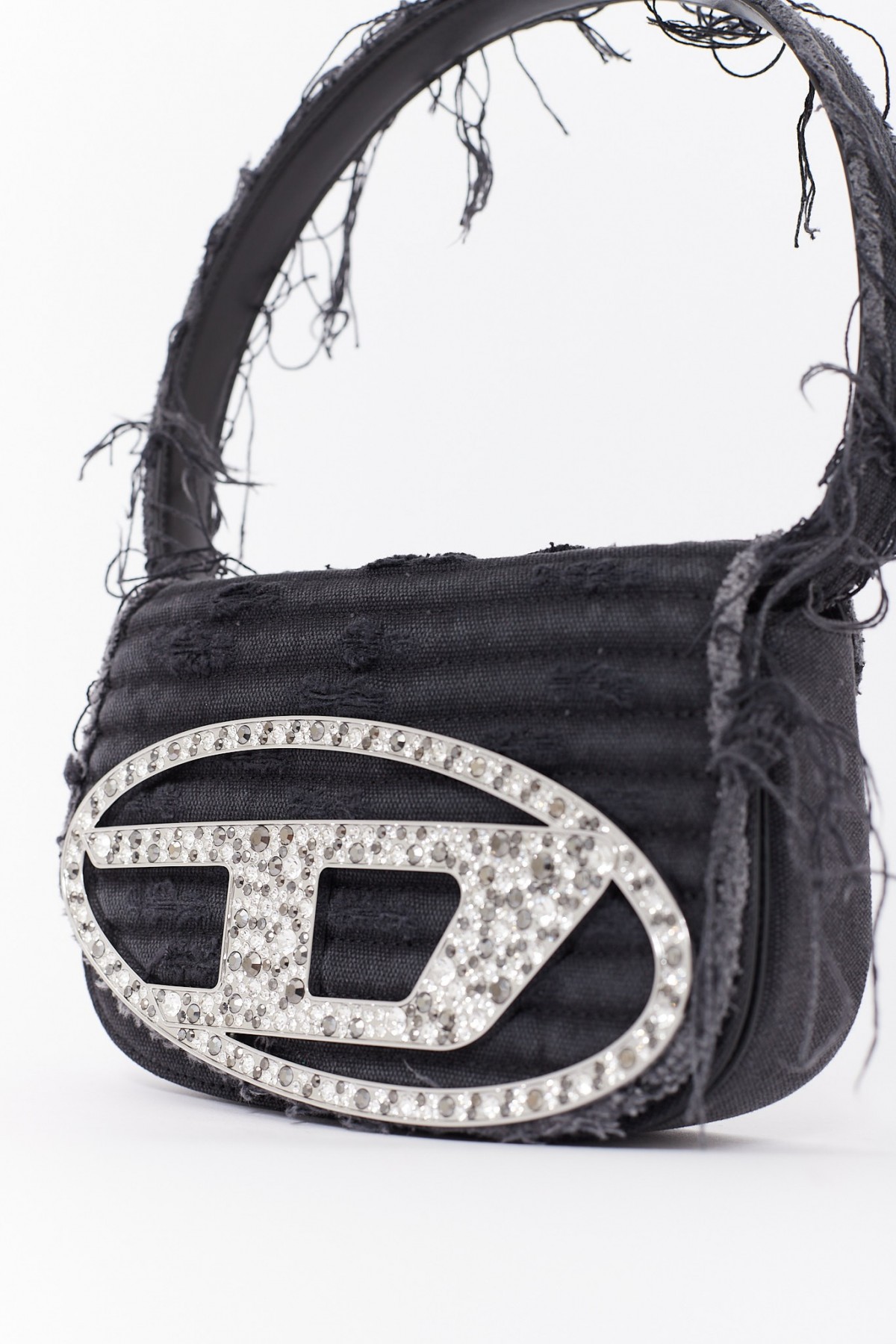 DIESEL BLACK CANVAS 1DR BAG IAMNUE