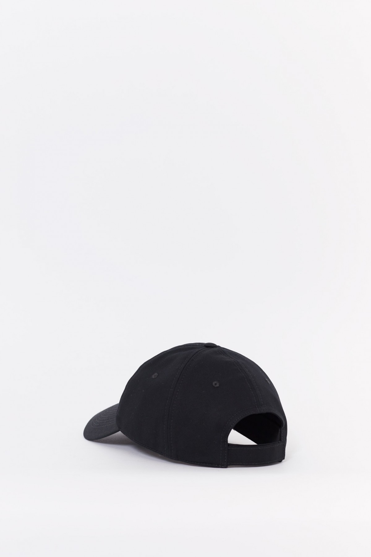 MARNI BLACK LOGO HAT IAMNUE