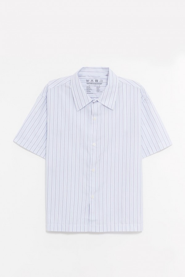 MFPEN LIGHT BLUE BANKER STRIPE HOLIDAY SHIRT IAMNUE