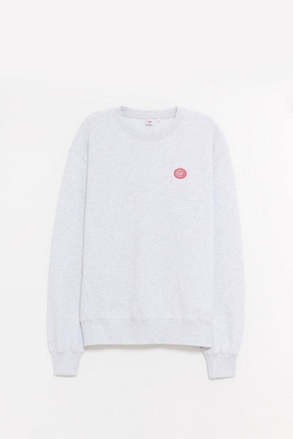 LOUVOIS MELANGE SMALL CHAIN CREST EMBROIDERY CREWNECK IAMNUE