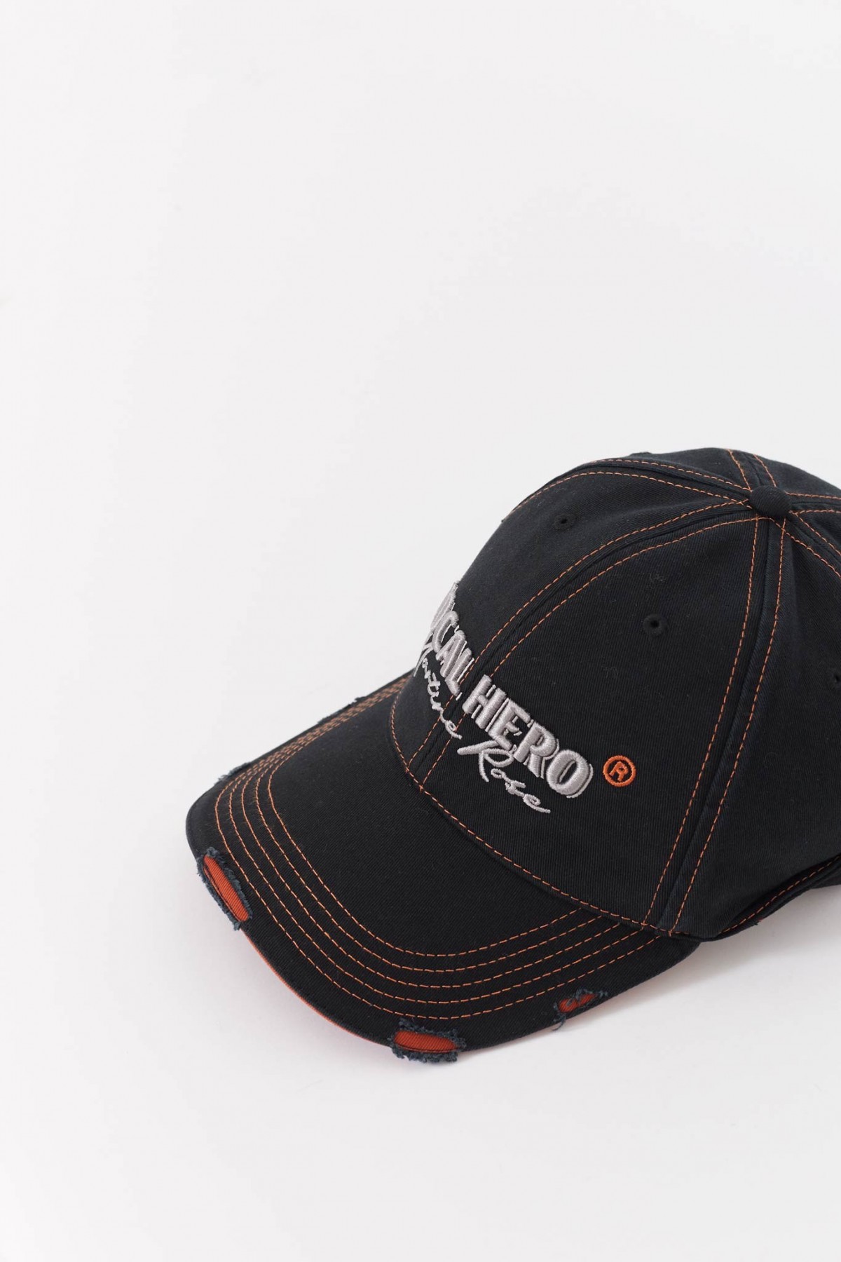 MARTINE ROSE BLACK ORANGE ROLL BACK CAP IAMNUE