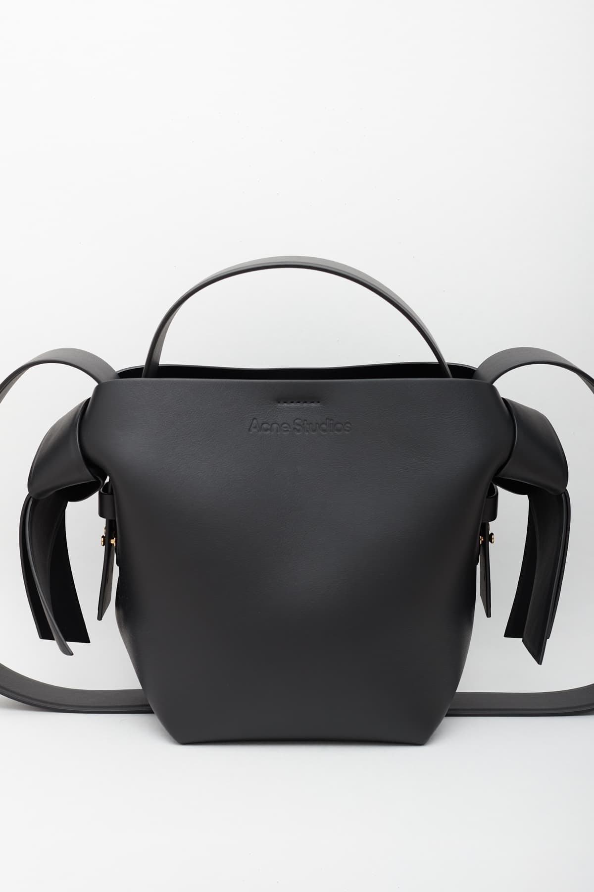 ACNE STUDIOS BLACK MUSUBI MINI HANDBAG | IAMNUE