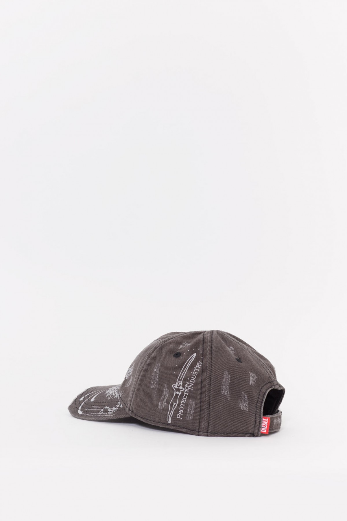DIESEL BLACK C-FENIX CAP IAMNUE