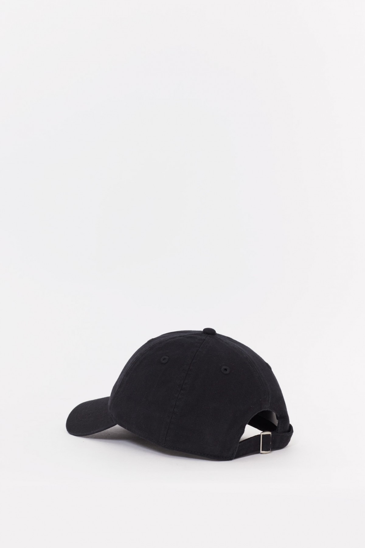 STUSSY BLACK LP CREW STRAPBACK CAP IAMNUE
