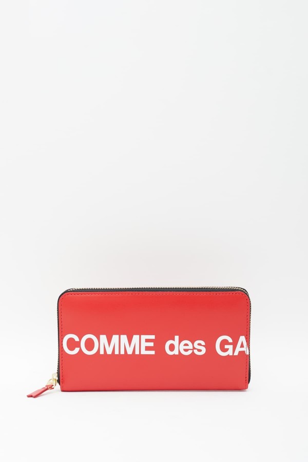 COMME DES GARCONS RED HUGE LOGO WALLET IAMNUE