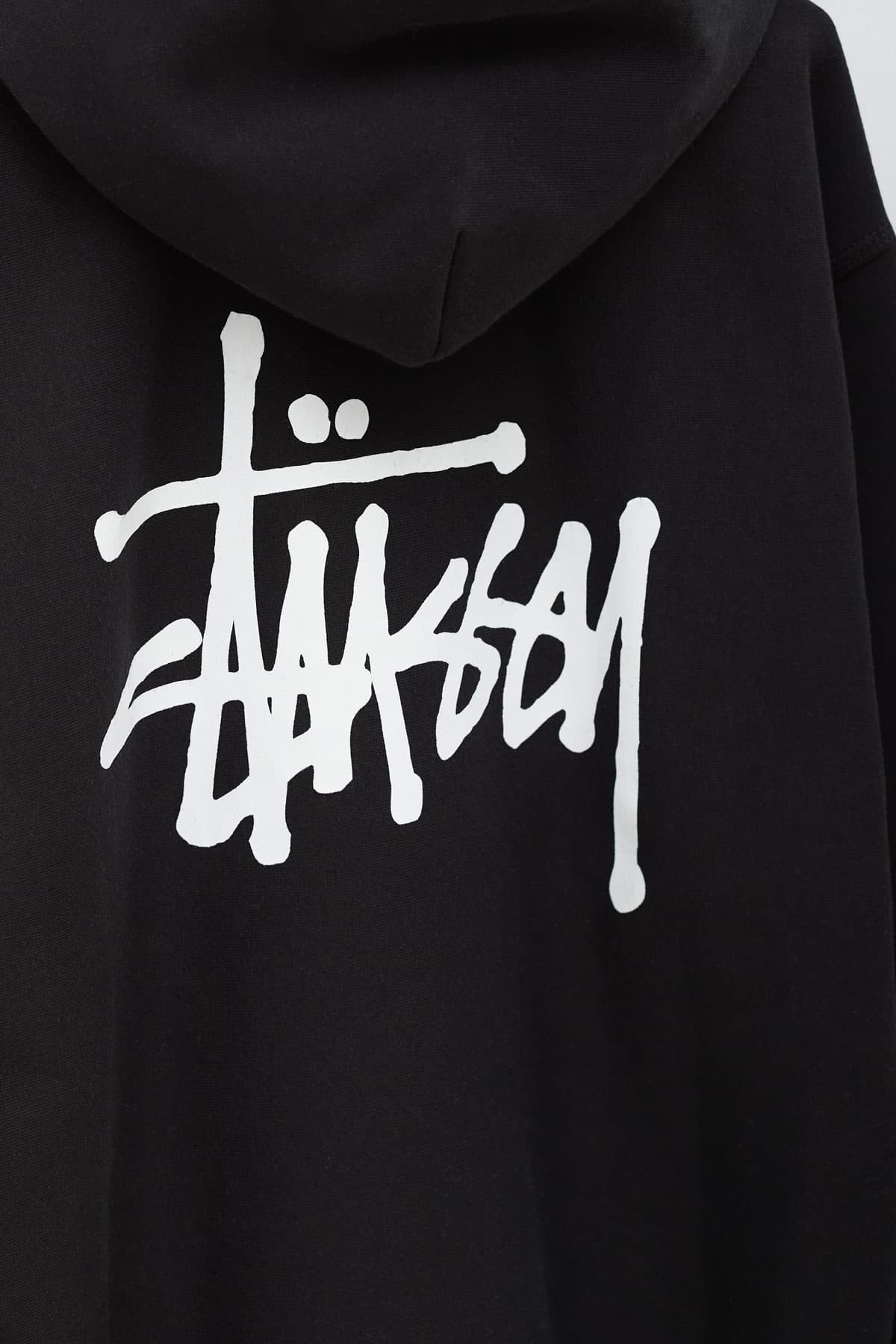 STUSSY BLACK BASIC LOGO HOODIE IAMNUE