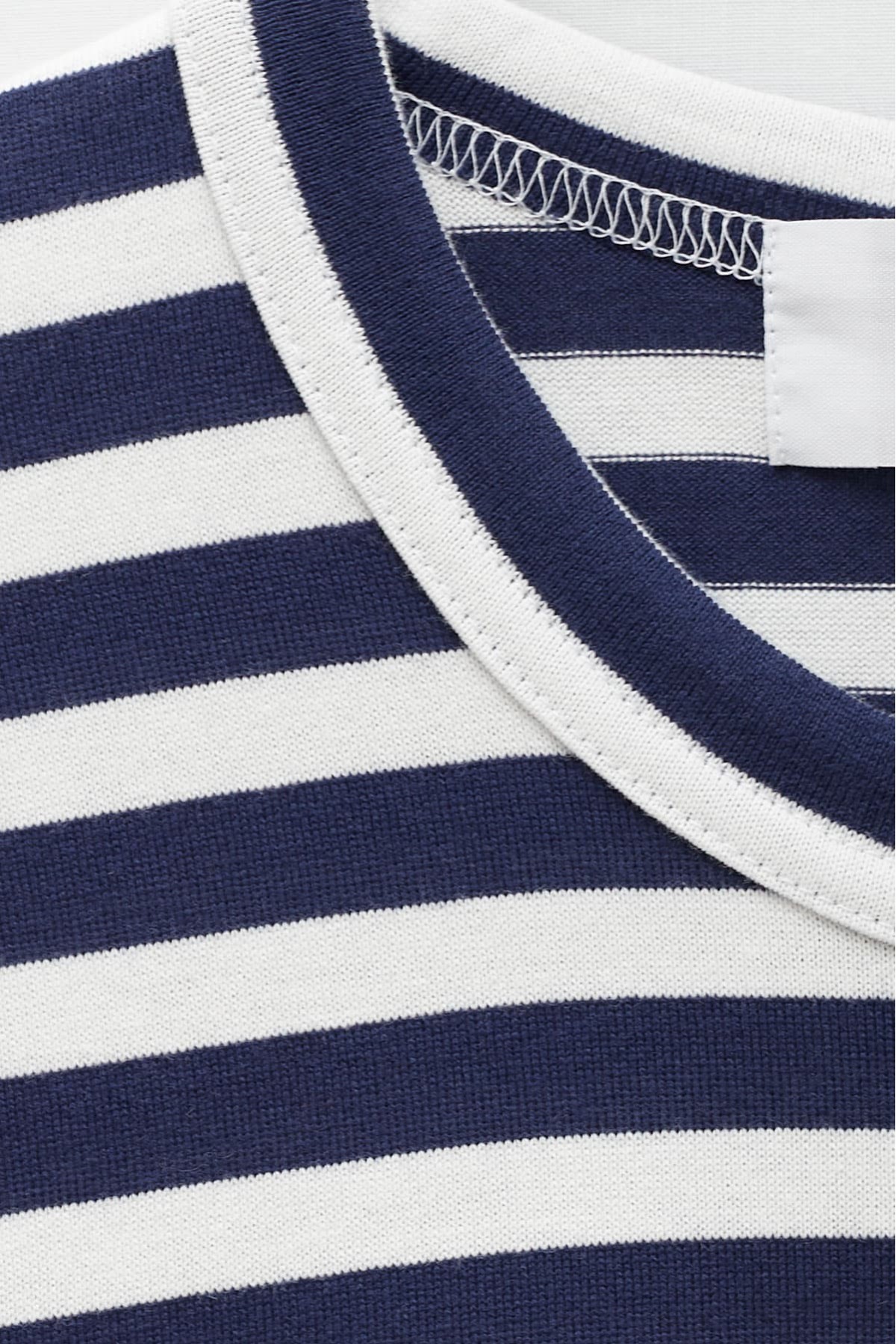 COMME DES GARCONS PLAY BLUE STRIPES T010 LS T-SHIRT IAMNUE