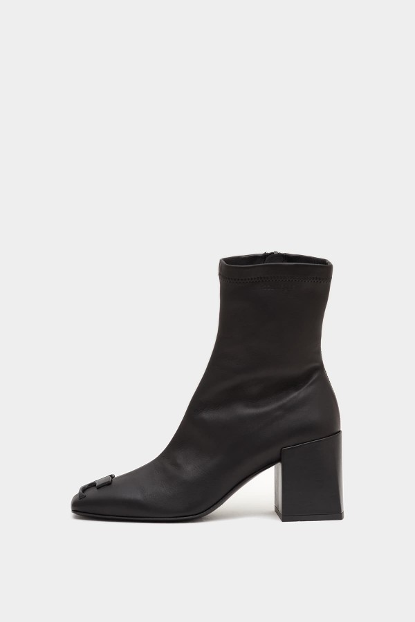 COURREGES BLACK HERITAGE ANKLE BOOTS | IAMNUE