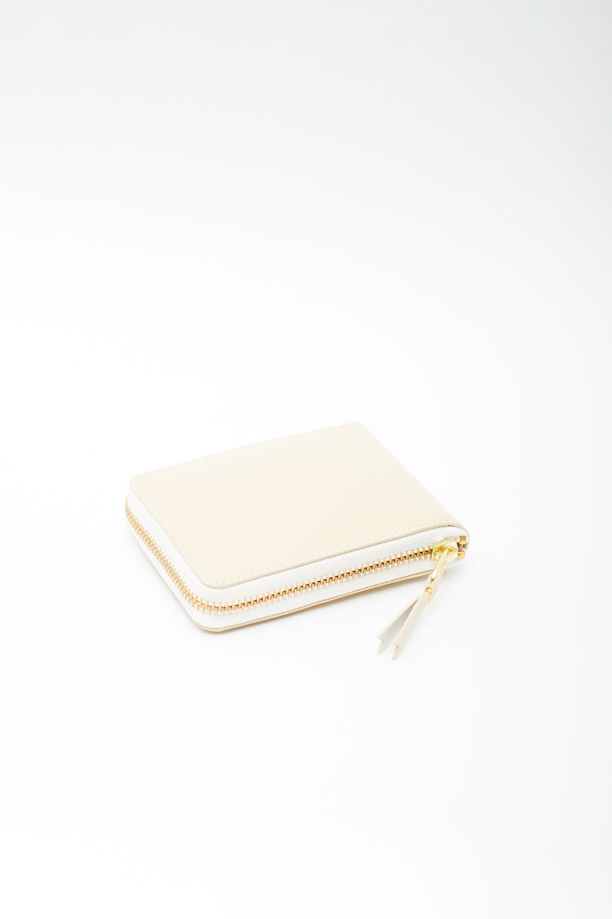 COMME DES GARCONS WALLET OFF WHITE SA7100 WALLET IAMNUE