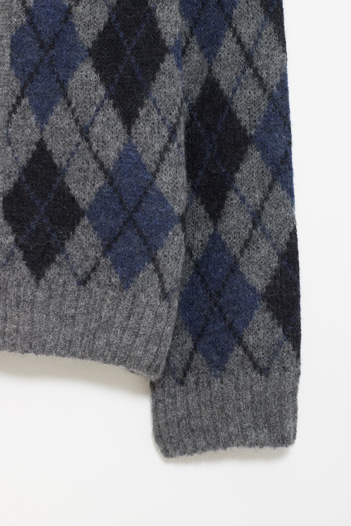 OUR LEGACY SOFT DUKE ARGYLE EVENING POLO CARDIGAN | IAMNUE OUR LEGACY SOFT DUKE ARGYLE EVENING POLO CARDIGAN | IAMNUE