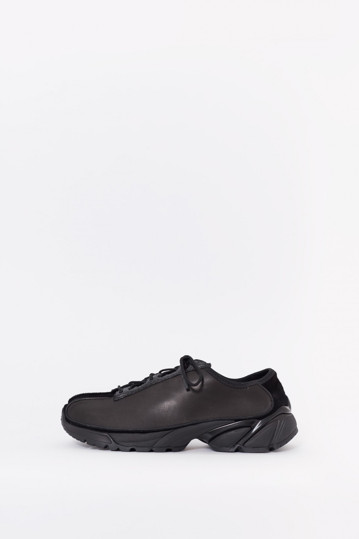 OUR LEGACY BLACK LEATHER KLOVE SNEAKERS IAMNUE