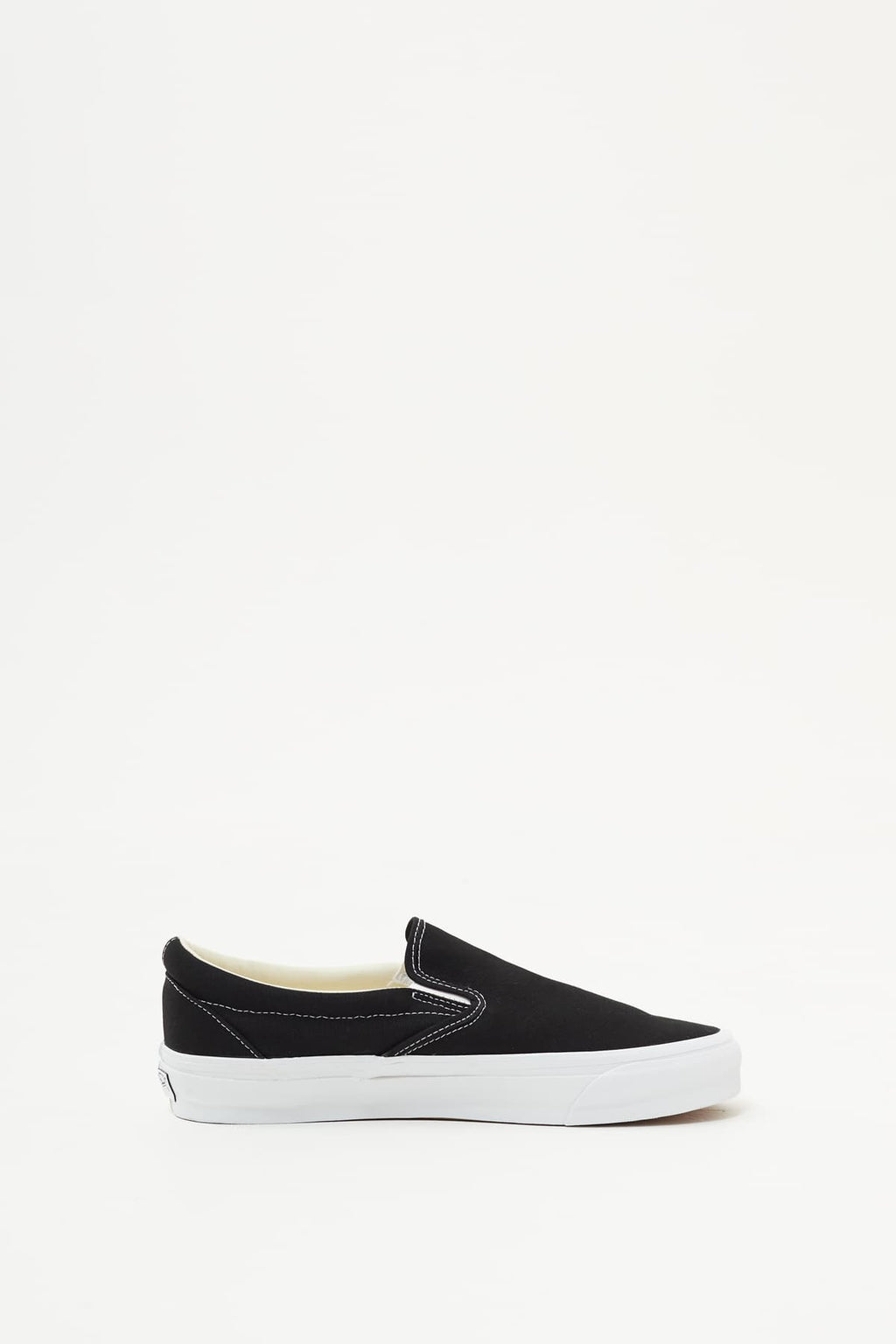 VANS OTW BLACK WHITE SLIP ON REISSUE 98 SNEAKERS