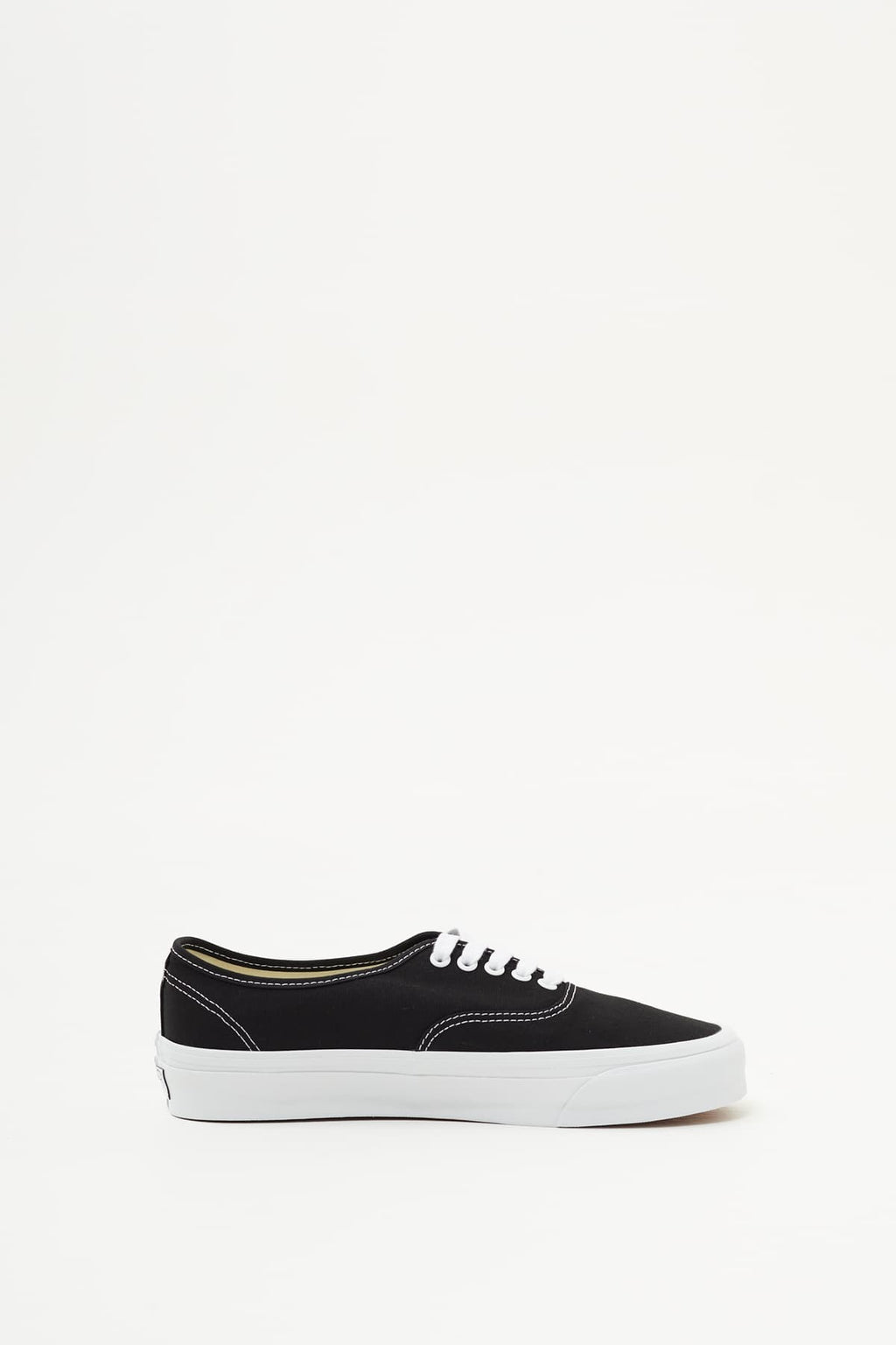 VANS OTW BLACK WHITE AUTHENTIC REISSUE 44 SNEAKERS