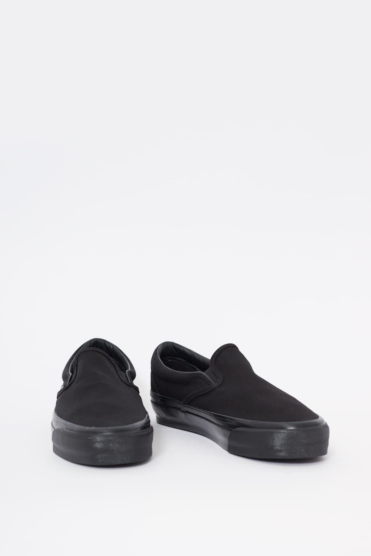 VANS OTW LX ALL BLACK SLIP ON REISSUE 98 SNEAKERS