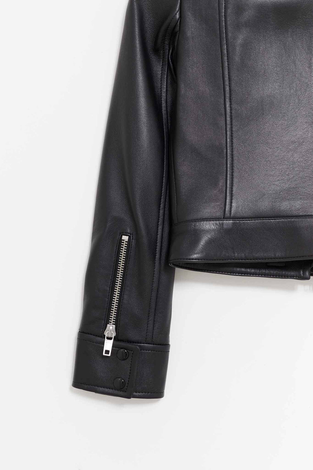 COURREGES BLACK ZIPPED ICONIC LEATHER JACKET