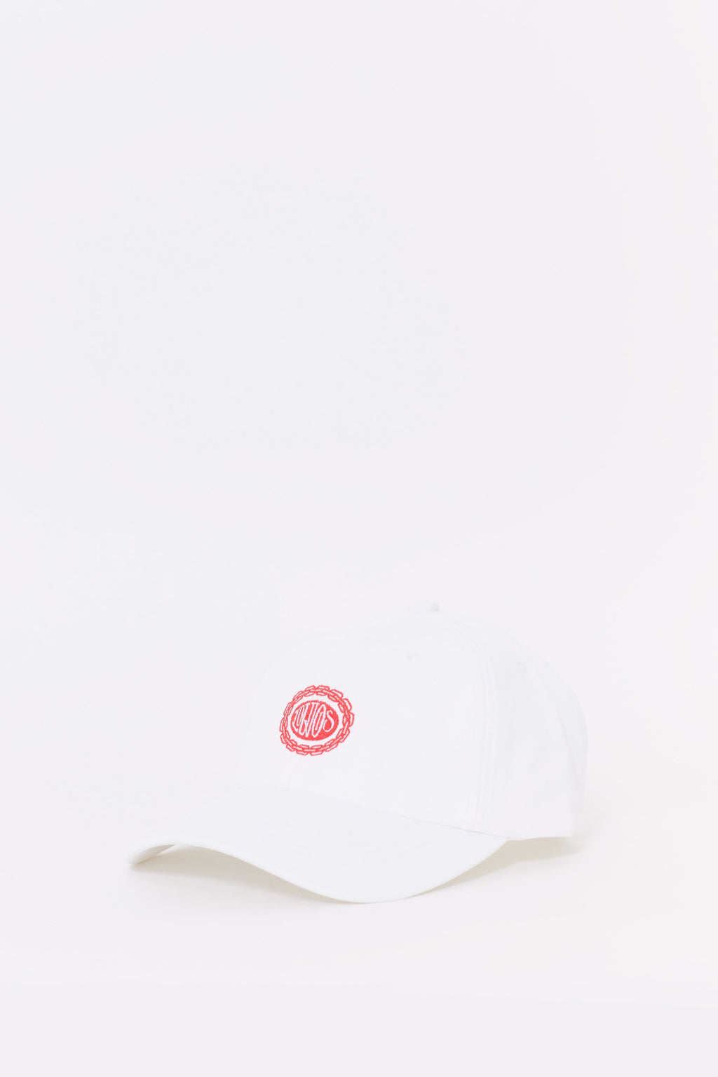 LOUVOIS WHITE RED CHAIN CREST HAT