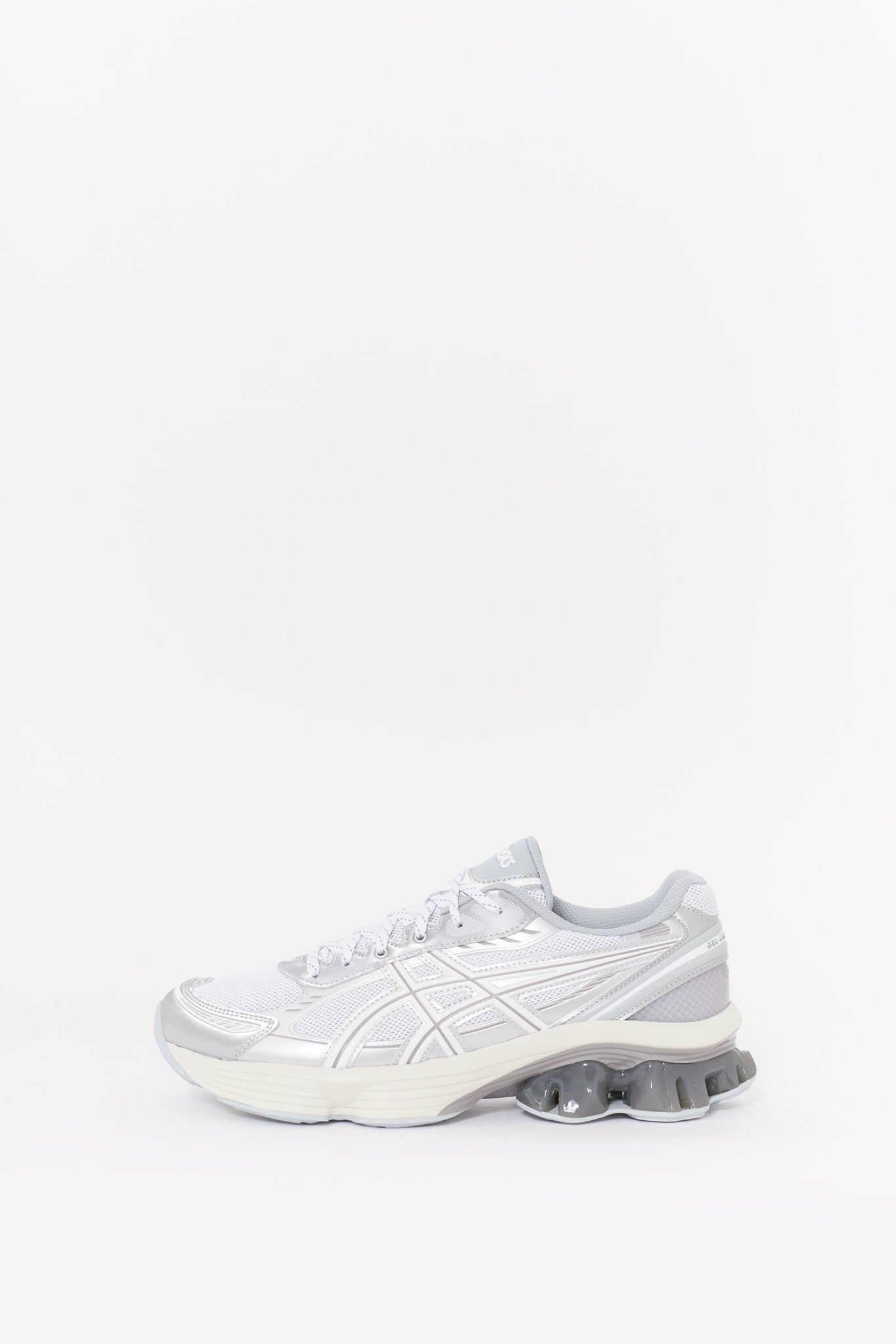 ASICS WHITE GEL KINETIC FLUENT SNEAKERS