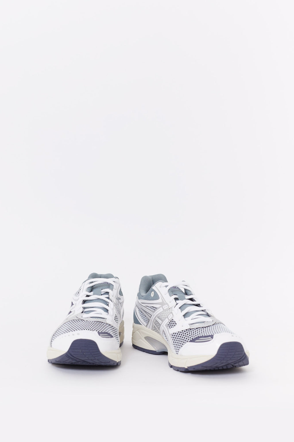ASICS WHITE PURE SILVER GEL DS TRAINER 14 SNEAKERS