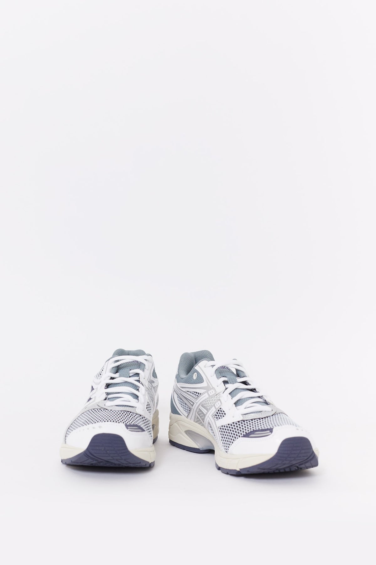 ASICS WHITE PURE SILVER GEL DS TRAINER 14 SNEAKERS